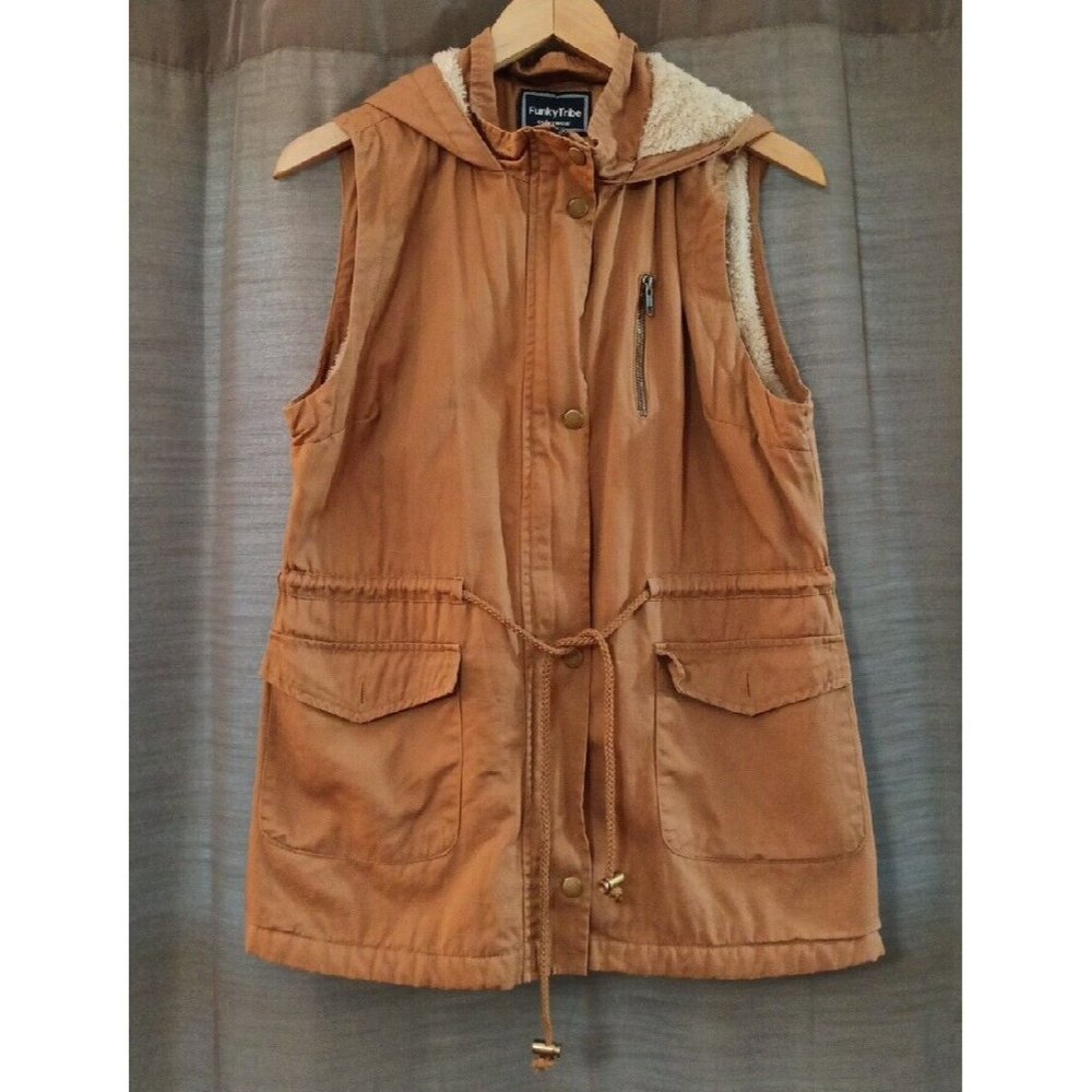 Women's Funky Tribe Faux Fur Lined Brown Zip/Button/Drawstring Vest Size Medium
